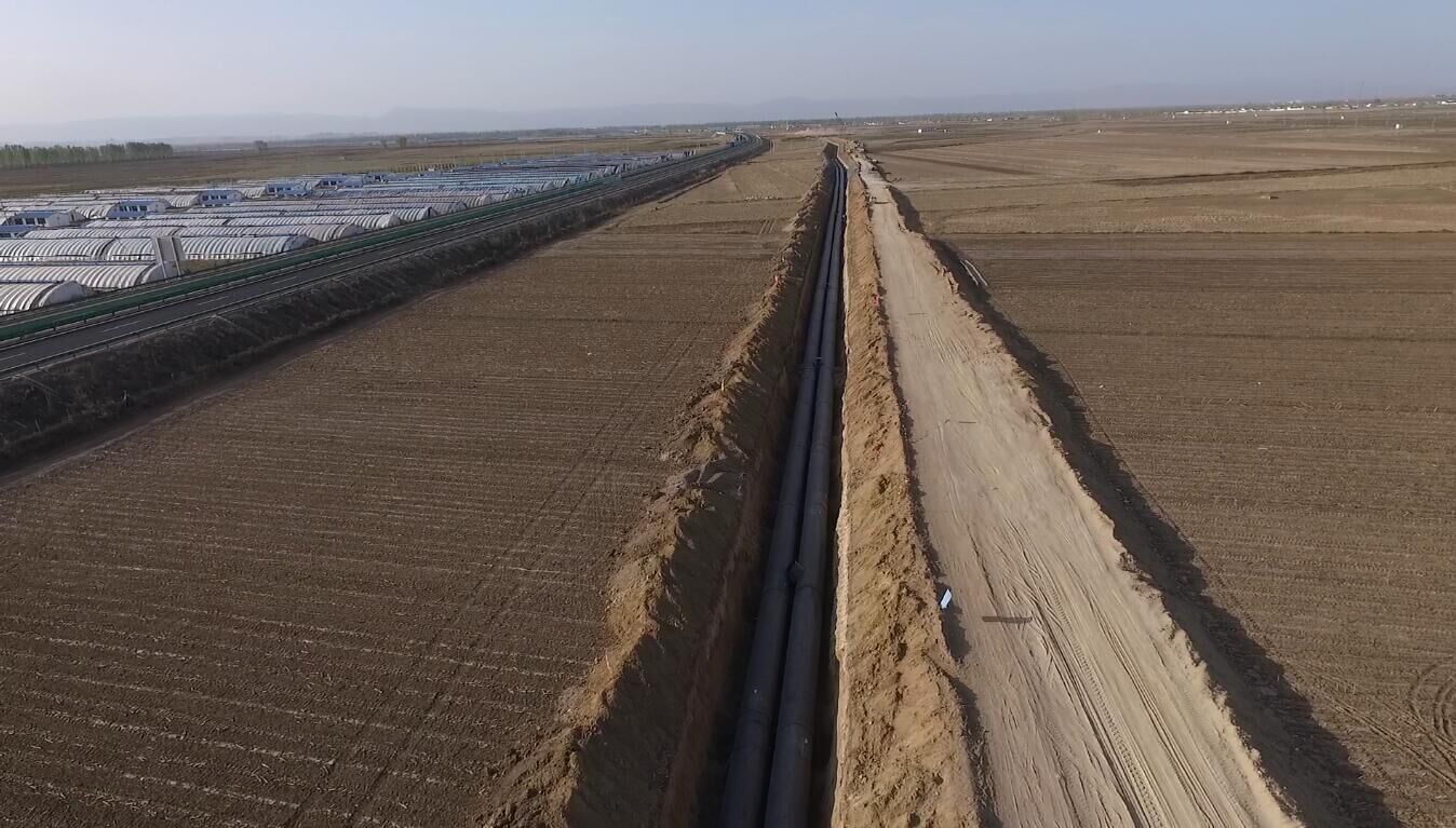 長(zhǎng)輸供熱項(xiàng)目施工.jpg 長(zhǎng)輸供熱項(xiàng)目施工.jpg