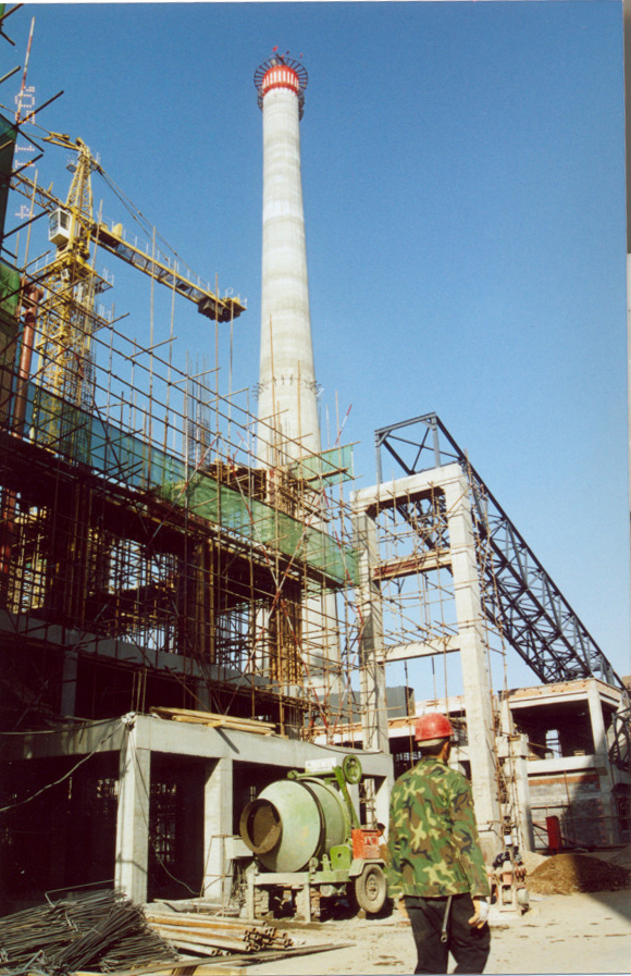 正在擴(kuò)建中的北熱源廠.jpg 正在擴(kuò)建中的北熱源廠.jpg